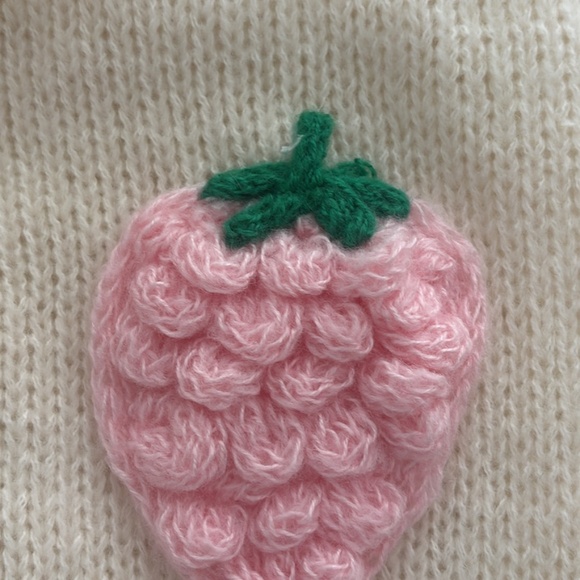 Strawberry cardigan - Small - Picture 4 of 5